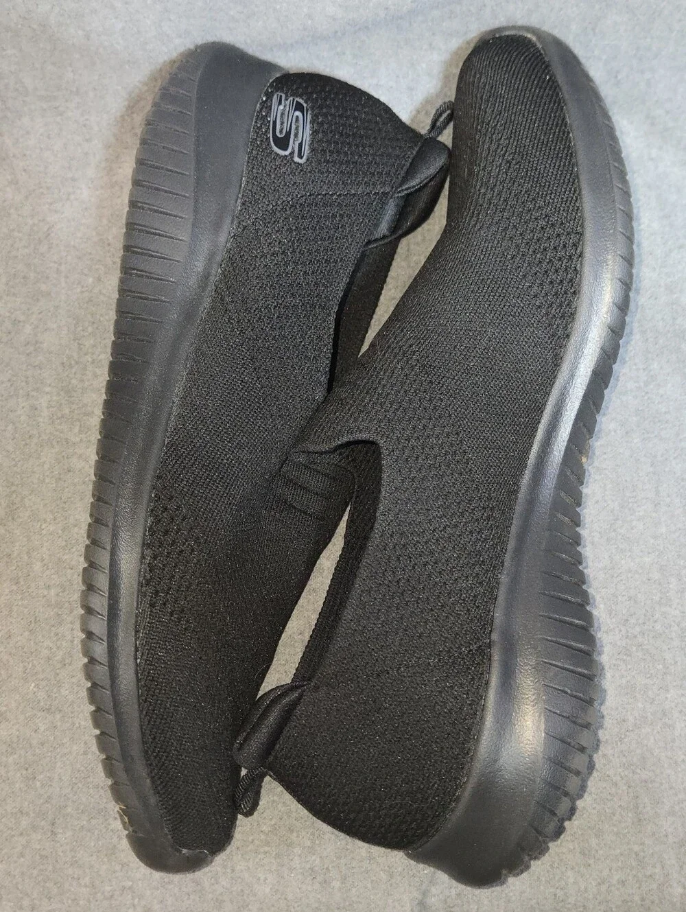 Skechers Ultra Flex Harmonious Black Slip-On Sneakers Size 9